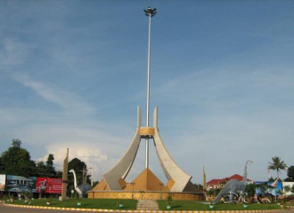 Kaysone Phomvihane City Honoured with ASEAN Clean Tourist City Award 